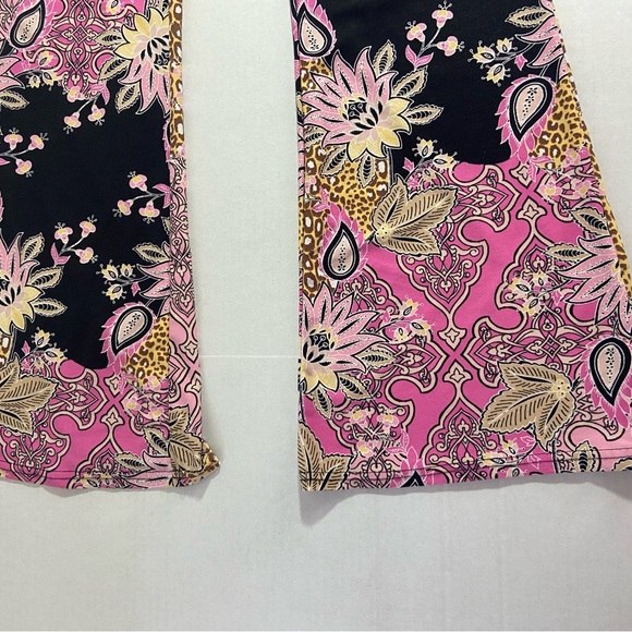 No boundary’s Jr. XL Retro Boho Bellbottom Pants or Loungers Floral Pink - Picture 7 of 11